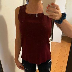 Stunning Designer Misook knit maroon top